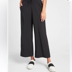 Athleta Black Wide Leg Crop Pants